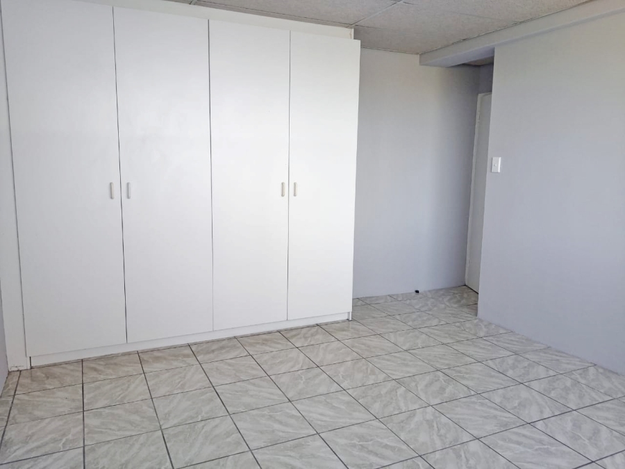 2 Bedroom Property for Sale in Parow Western Cape